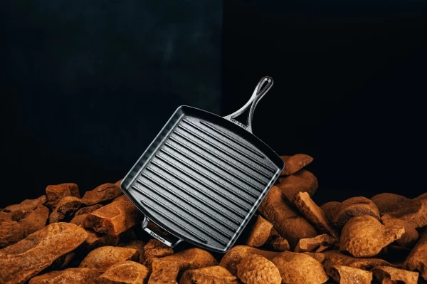 Lodge BISTECCHIERA QUADRATA 30X30 CM 3 Lodge BISTECCHIERA QUADRATA 30X30 CM - immagine 3