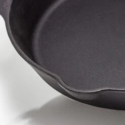 Petromax PADELLA IN GHISA SKILLET - DIAM. 30 CM 5 Petromax PADELLA IN GHISA SKILLET - DIAM. 30 CM -Grill Sconto FP30 03
