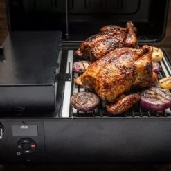 Traeger RANGER 12 Traeger RANGER -Grill Sconto TFT18KLDE 06